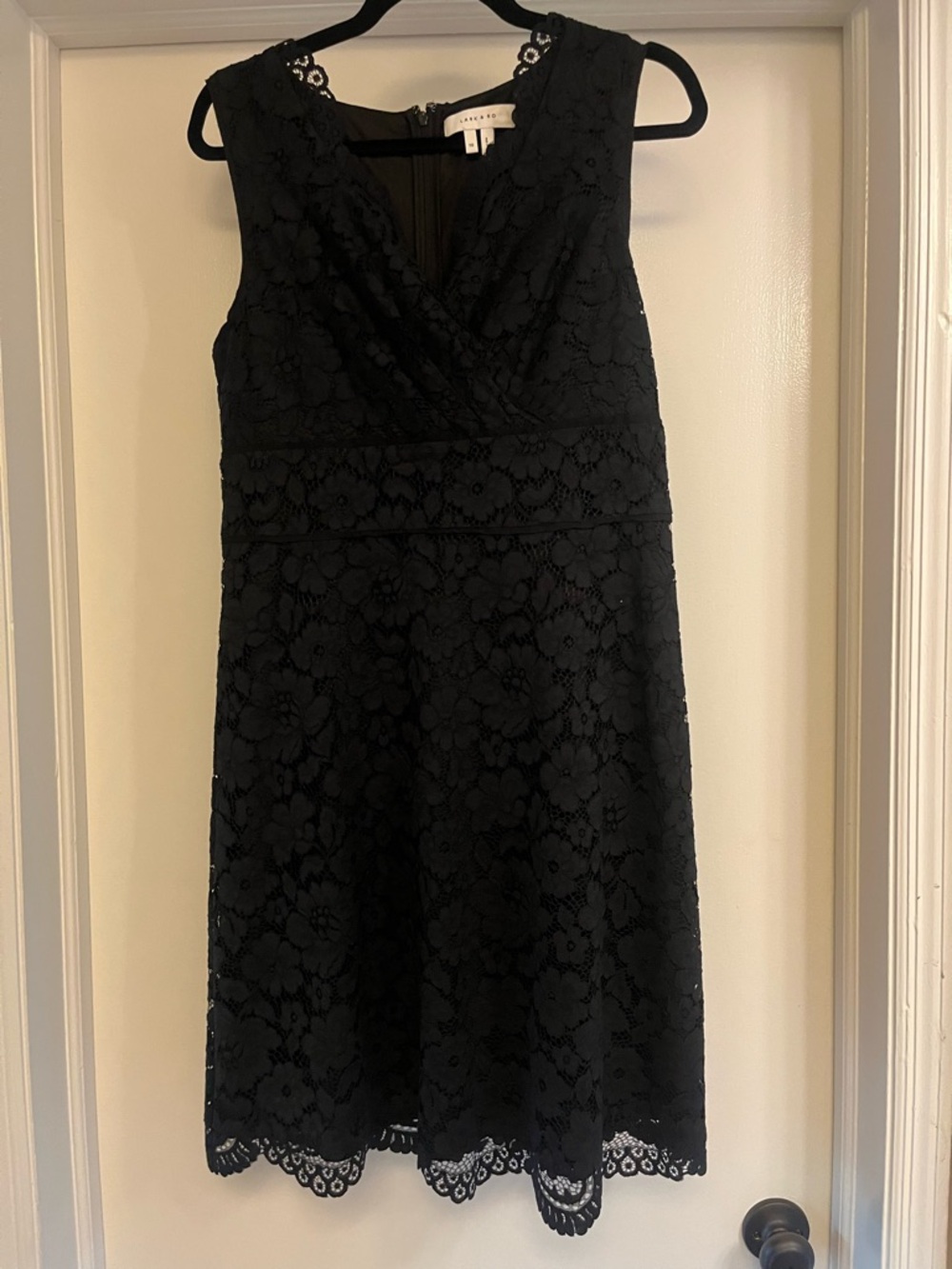 Lark & Ro - Lace Sleeveless Cocktail Dress - black - size 10